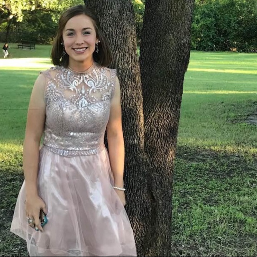 STUNNING champagne pink formal dress